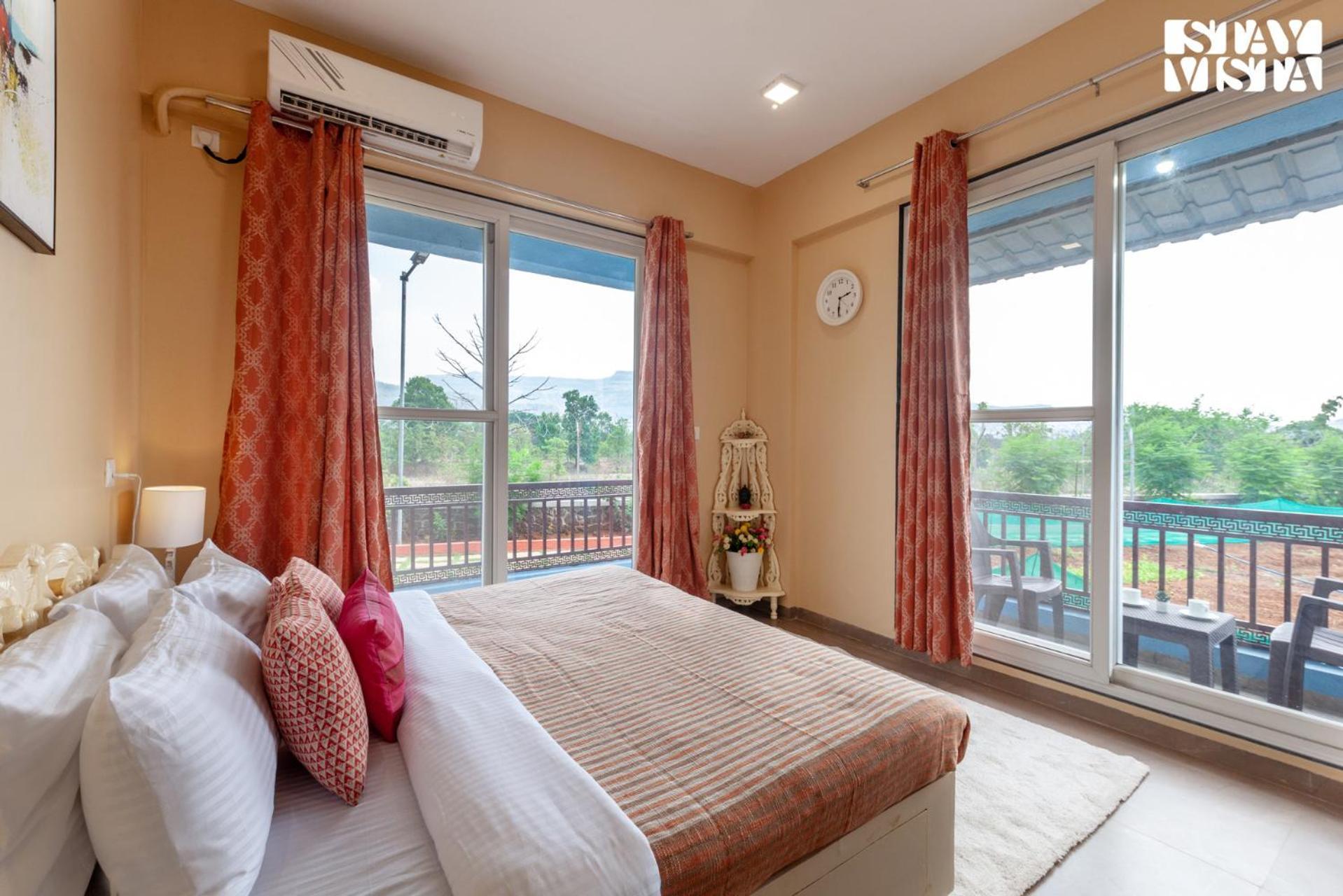 Chinchavli Stayvista'S Hillside Meadows - Mountainside Retreat With Farm View, Pool & Deck, Lawn & Gazebo מראה חיצוני תמונה