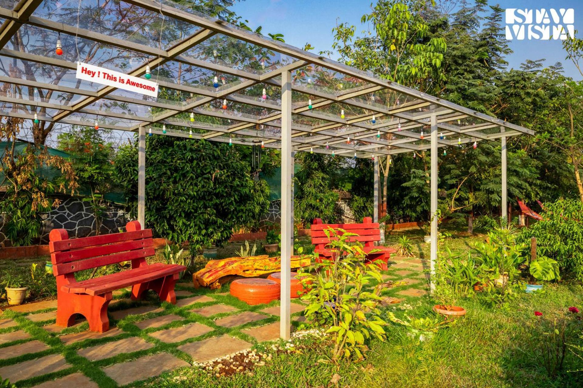 Chinchavli Stayvista'S Hillside Meadows - Mountainside Retreat With Farm View, Pool & Deck, Lawn & Gazebo מראה חיצוני תמונה